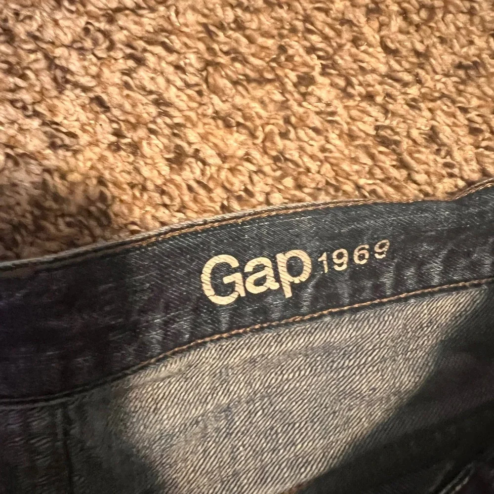 Gap 1969 Women's Dark‎ Wash Sexy Boyfriend Denim Cutoff Shorts Size 30R